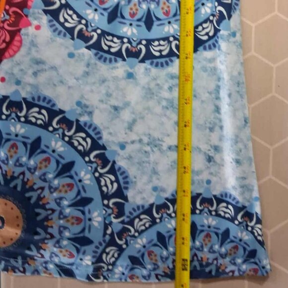 ETCYY NEW womens Classic Embellished Tank Top Blouse SIZE MEDIUM Lt Blue Multi - Picture 9 of 9